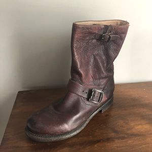 Frye Women's Veronica Short Leather Boots